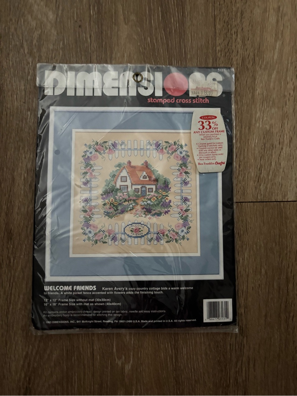 Vintage Dimensions Welcome Friends Stamped Cross Stitch Kit 3131 NEW Sealed b62
